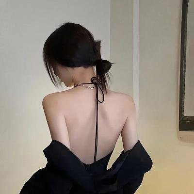 七个月亮